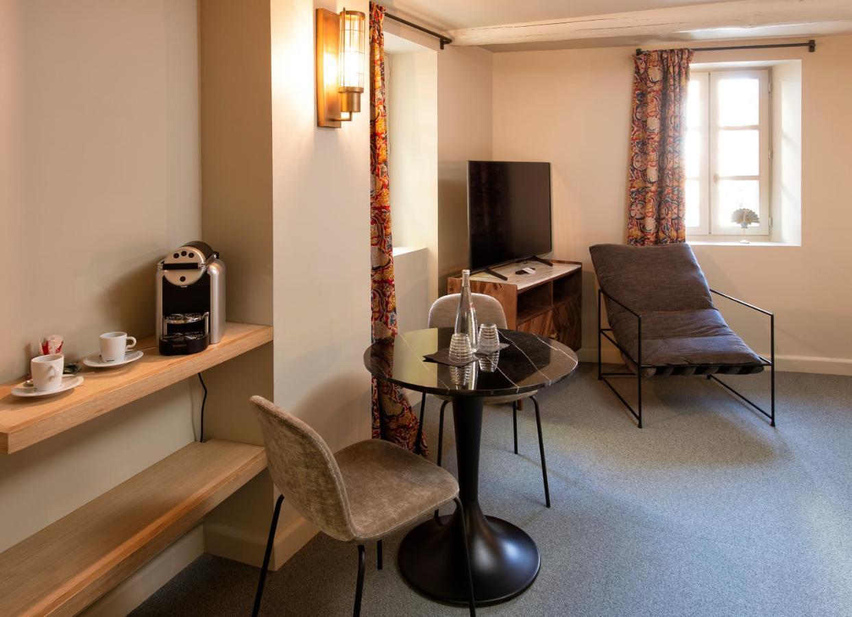 Les Chambres De L'Oustalet, Chambres D'Hotes Et Restaurant Etoile Жигондас Экстерьер фото